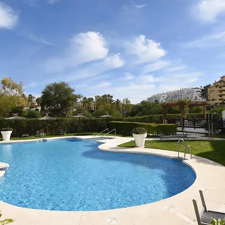 Amplio Tranquilo Y Confortable Apartamento En Golf Hills Estepona * Εστεπόνα
